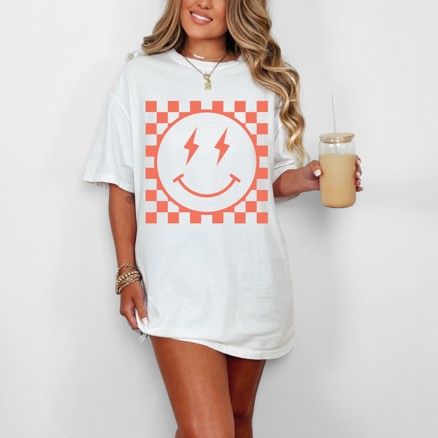 Checkered Happy Face Embossed Tee (CORAL)