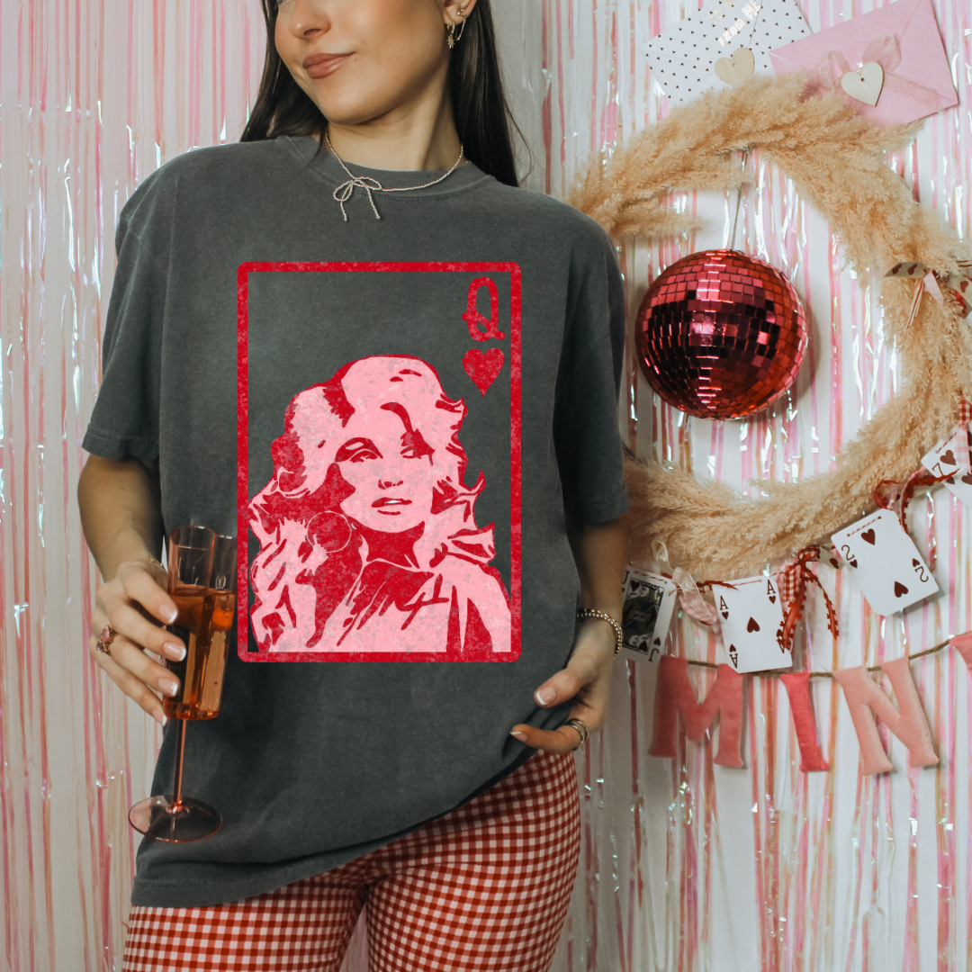 Queen of Hearts Tee