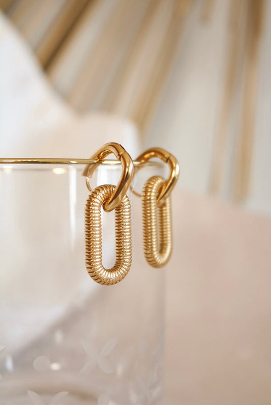 Iconic Betty~The Madison Earrings