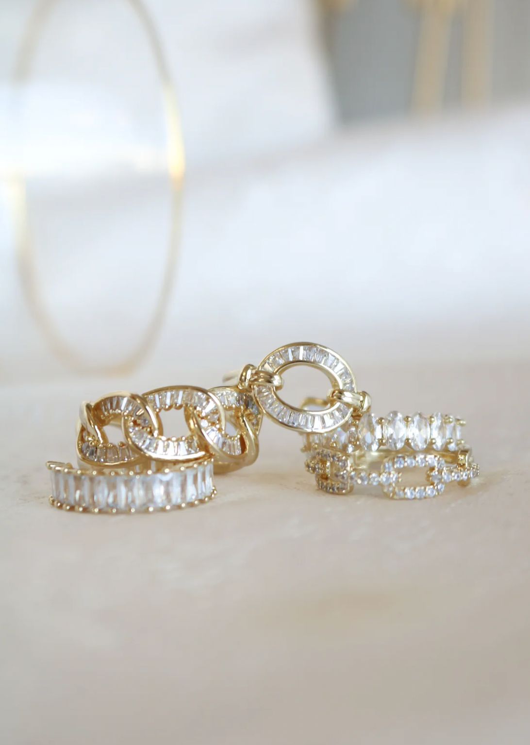 Iconic Betty~The Harmony Ring Set