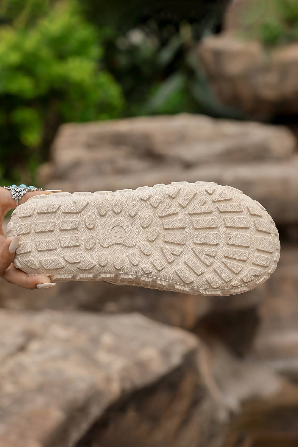 Suede Plush Slippers~Brown